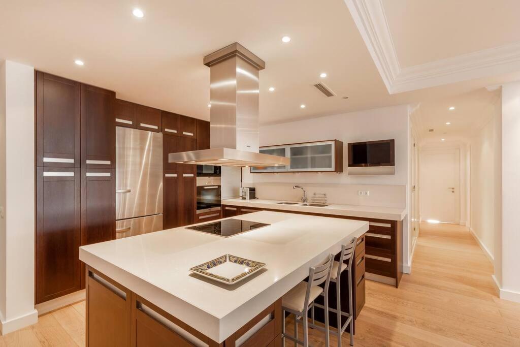 Bright Elegant 3Bdr Apartment In Puerto Banus ماربيا المظهر الخارجي الصورة
